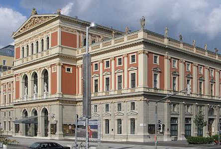 Palazzi nella Karlsplatz