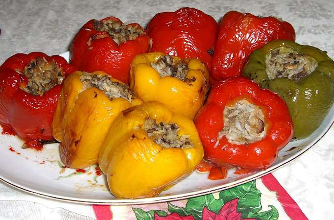 Gefllte Paprika - peperoni ripieni